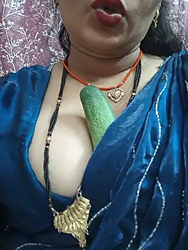 Ritasingh-0461 stripchat live cam model