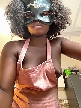 Nottynadiaa stripchat live cam model