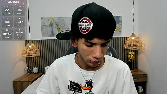 JDWhite18 stripchat live cam model