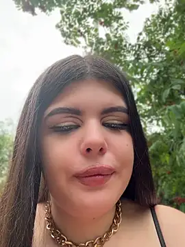 AmelliaDiamond stripchat live cam model