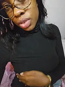 Im_Camila__ stripchat live cam model