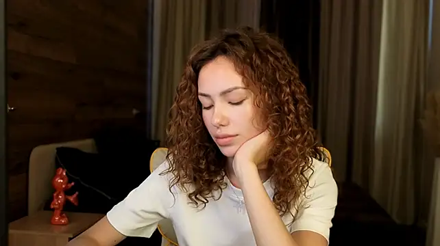 voxlesss stripchat live cam model