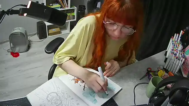ChiaArgrow stripchat live cam model