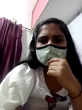 Hotty_siya stripchat live cam model