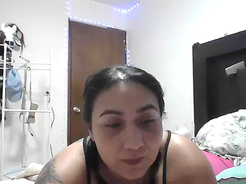 AnaisColly1 stripchat live cam model