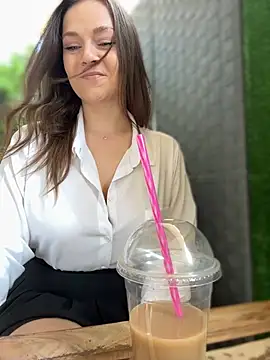 CrazyTori stripchat live cam model