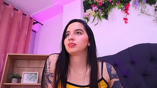 kaylee_lee stripchat live cam model