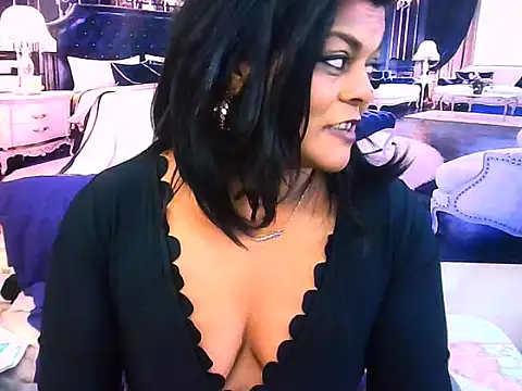 indianCherryPie stripchat live cam model