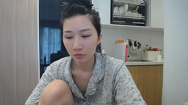 Asiagirll stripchat live cam model