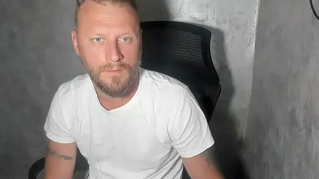 20CMCOCK2026 stripchat live cam model