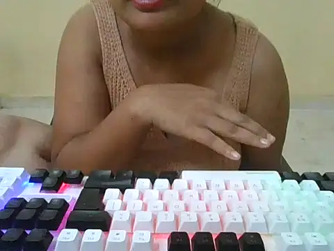 LustyPriya_ stripchat live cam model