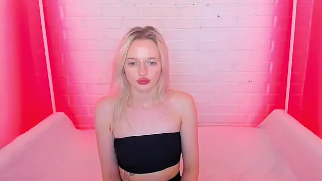 AlessaKiss stripchat live cam model
