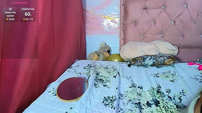 Paticosexxi stripchat live cam model