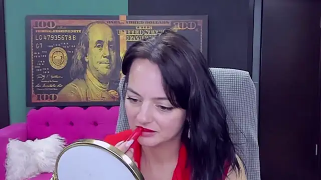 BellaRowan stripchat live cam model