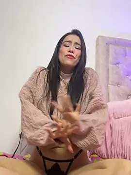 dulcedavey stripchat live cam model