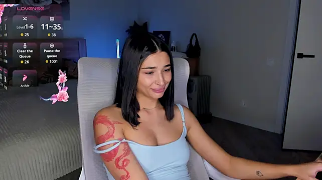 velvet_dream18 stripchat live cam model