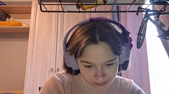 WoodPracice stripchat live cam model