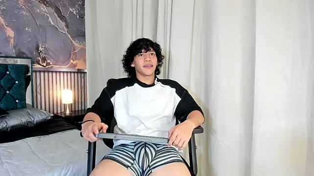 adrian_black86306 stripchat live cam model