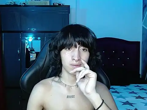littlextreme stripchat live cam model