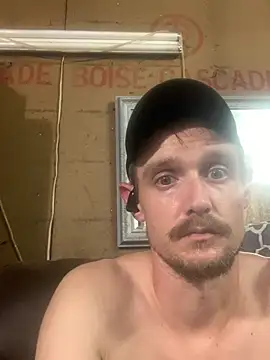 Midwestalpha stripchat live cam model