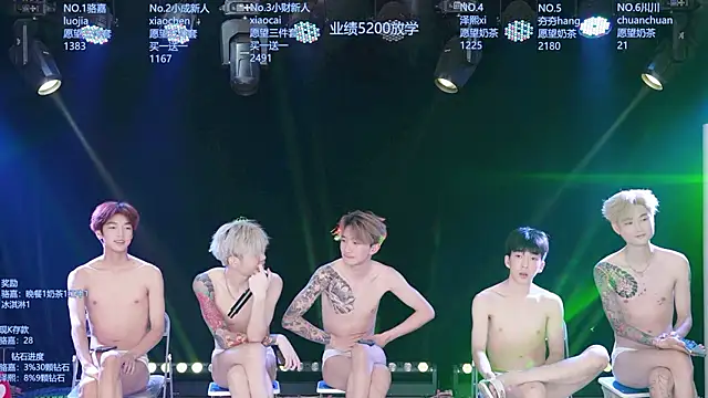 AOA-ACE stripchat live cam model