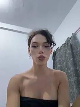 Carlita_cute stripchat live cam model