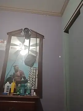 ReallyReallyReal stripchat live cam model
