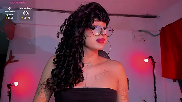 Heka_Prudence stripchat live cam model