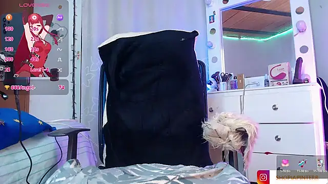 PANTYHOSE_PARTY stripchat live cam model