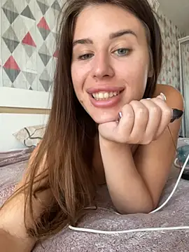 Lira_Fayeee stripchat live cam model