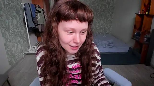NikiCozy stripchat live cam model