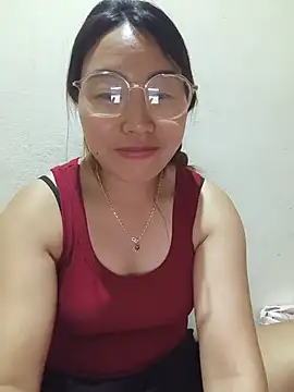 he-se-kin stripchat live cam model
