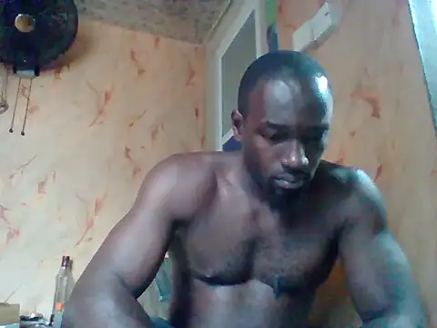 BlaqAarow stripchat live cam model