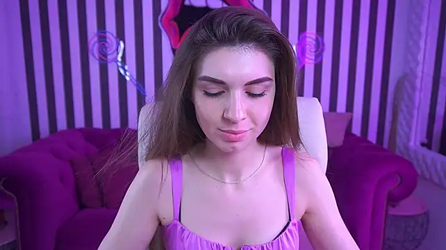 KylieJoyys stripchat live cam model