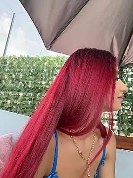 VixenRosse stripchat live cam model
