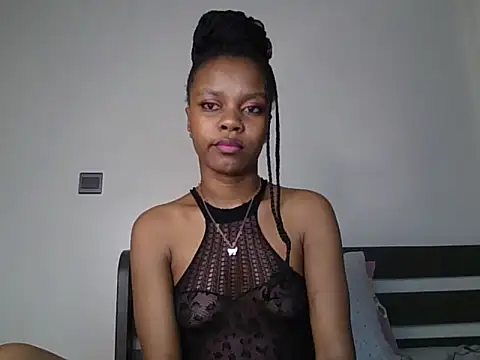 Alevic_ stripchat live cam model