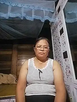 Marui-009 stripchat live cam model
