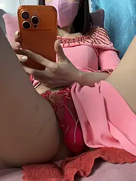 Nana-19 stripchat live cam model
