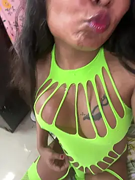 bablyyyy stripchat live cam model