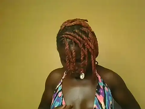 Suzzy_Baibe stripchat live cam model