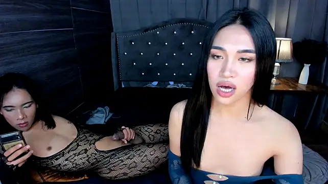 Serafinaheart stripchat live cam model