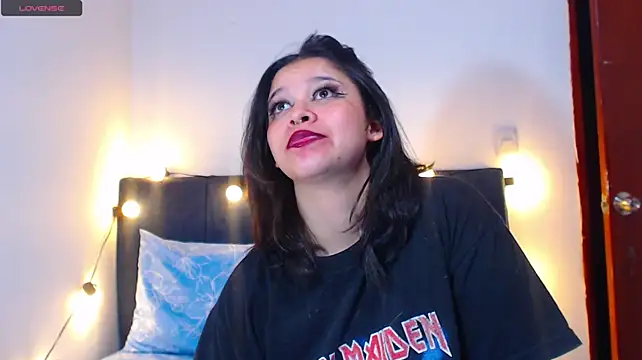 Bitsy_Messy stripchat live cam model