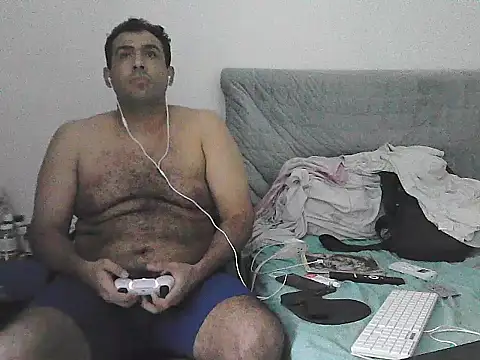 alphalatinobearx stripchat live cam model