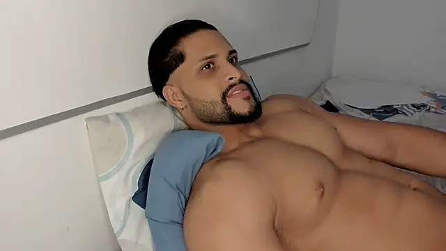 Pier_Simons stripchat live cam model