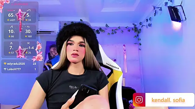 Sophiaa_doll_ stripchat live cam model