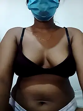 boldlily stripchat live cam model