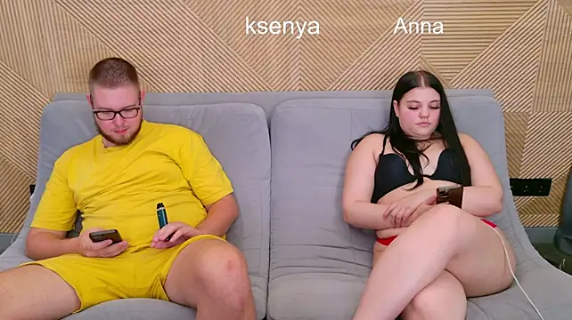 Ksenny stripchat live cam model