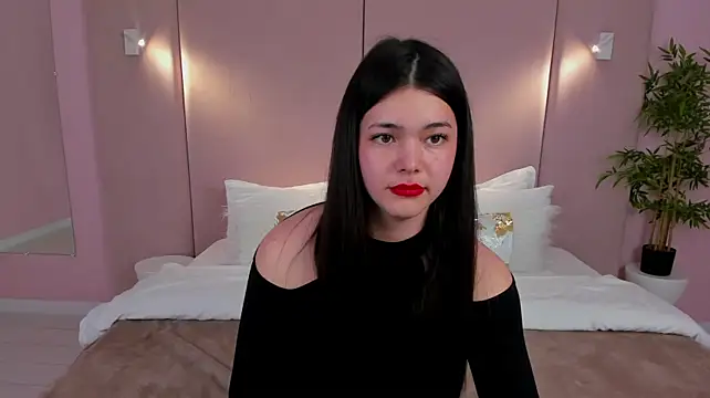 MaddieMeyer stripchat live cam model