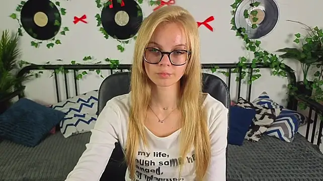 StacyBlakey stripchat live cam model