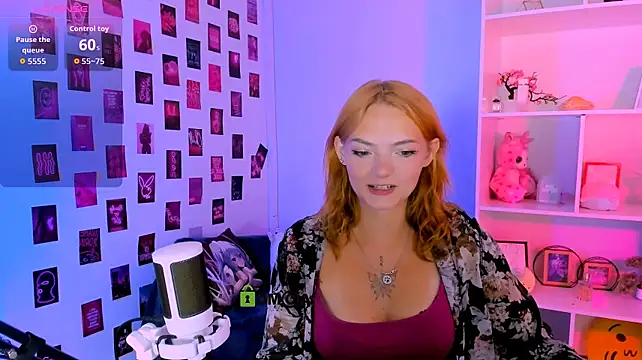 melody_sky_ stripchat live cam model
